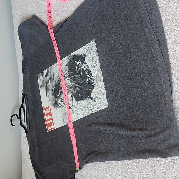 Life Magazine cover men's graphic t-shirt - Picture 4 of 6